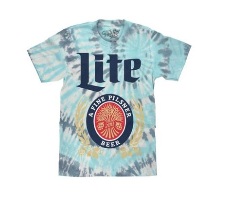 100% cotton Coral Reef tie dye t-shirt. Miller Lite Logo, Miller Lite Shirt, Vintage Beer Shirts, Lite Beer, Miller Lite, Casual Night Out, T Shirt Image, Retro Tee, Light Beer