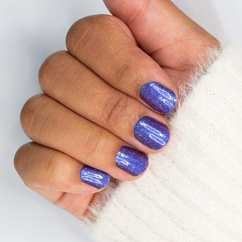 Juneau the Drill is a deep, wintry indigo shade with holographic sparkle. Nail Design Ideas Dry Nail Polish, Pretty Nail Art Designs, Nail Designs Glitter, Nail Health, Nail Polish Strips, Color Street Nails, Fall Nail Designs, Purple Glitter, Nail Shapes