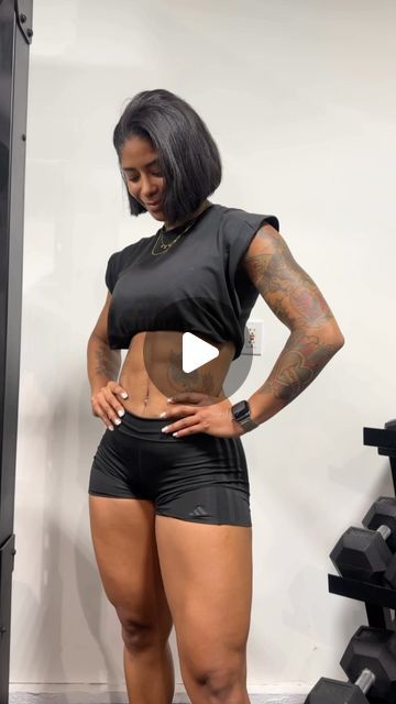 Massy Arias on Instagram: "Another spicy core workout for you this week, save it for later. Tag that friend who loves to train core and abs ❤️ Aquí Les dejo otra rutina picante abdominal. Tagea a ese amigo que le gustan los entrenamientos abdominales que este está buenisimo. 

I’m starting to enjoy training my core as single workouts. I much rather integrate them into my workouts but for some reason I’ve been really loving it. You’ll get sweaty with this one. 

Me ha empezado a gustar entrenar mis abdominales últimamente aunque prefiero incluirlos en todas mis rutinas, creo que vamos a seguir haciéndolos. Espero que te guste!

Dale! #childofgod #hijadecristo #strengthtraining #coreworkout #core #abs #absworkout" That Friend, Maureen Blanquisco, Full Core Workout, Massy Arias, Core Strength Training, This Week, Upper Abs, Training Routine, My Core