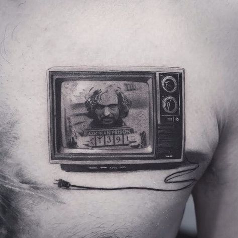 Tv Tattoo, Mens Shoulder Tattoo, Retro Tv, Hyperrealism, Sirius Black, Watch Tv, Shoulder Tattoo, Awe Inspiring, Tattoos And Piercings