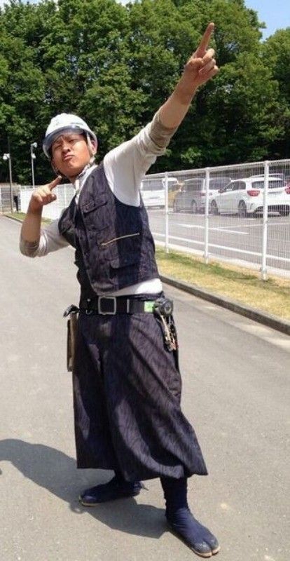 Japanese Construction Worker, Craftsman Aesthetic, Japanese Construction, Japanese Workwear, Japan Outfit, Construction Workers, Mens Outfit Inspiration, Styling Inspiration, Construction Worker