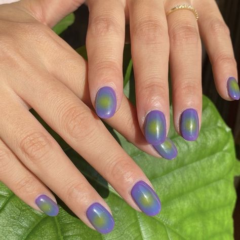 Green And Purple Nail Designs, Purple And Green Nails Design, Purple And Green Nails, Green Aura Nails, Green Aura, Pretty Tips, Aura Nails, Purple Nail Designs, Green Nail Designs