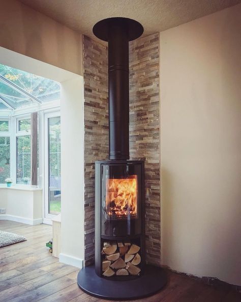 Corner Log Burner, Modern Log Burners, Wood Burning Stove Corner, Corner Wood Stove, Wood Burner Stove, Corner Stove, Corner Fireplaces, Wood Burner Fireplace, Wood Burning Stoves Living Room