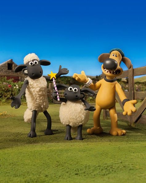 Shaun! Free Cartoon Images, Sheep Cartoon, Timmy Time, Good Animated Movies, Aardman Animations, Baby Spice, Shaun The Sheep, 2015 Movies, Movie Wallpapers