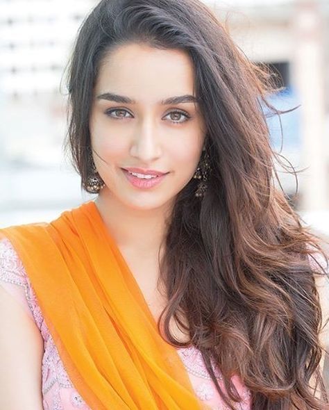 1,151 Likes, 7 Comments - shraddhaism ~ (@starlight870303) on Instagram: “@shraddhakapoor 's Insta Story Updates #ShraddhaKapoor” भारतीय दुल्हन संबंधी, Shraddha Kapoor Cute, Indian Woman, Indian Bollywood, Shraddha Kapoor, Bollywood Girls, Bollywood Celebrities, India Beauty, Desi Beauty