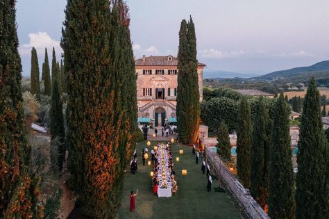 Italian Wedding Photographer - Villa Mangiacane Villa Mangiacane, Wedding Manifestation, Tuscany Wedding Venue, Villa Italia, Italian Destination Wedding, Villa Wedding, Wedding Inside, Tuscany Wedding, Italian Wedding