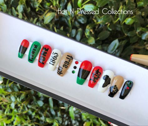 Happy Juneteenth ❤️ from HNP Collections #juneteenth #juneteenthcelebrationideas #happyjuneteenth #pressonnails #pressons #nailart #nailideas #naildesign #nailsofinstagram #nailtrends #hnpcollections #hotnpressed Juneteenth Nails Designs, Juneteenth Nail Design, Juneteenth Nails, Cute Simple Nails, Cute Nail Art Designs, For Lash, Manicure At Home, Cute Nail Art, Finger Painting