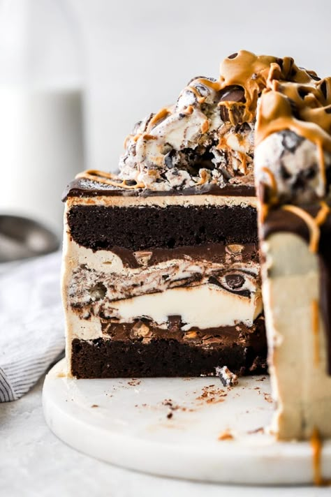 Moose Tracks Ice Cream Cake - Baran Bakery Moose Tracks Ice Cream, Cake With Ice Cream, Best Ice Cream Cake, Peanut Butter Whipped Cream, Moose Tracks, Brownie Ice Cream Cake, Peanut Butter Cup Brownies, Chocolate Ganache Filling, Ice Cream Cake Recipe