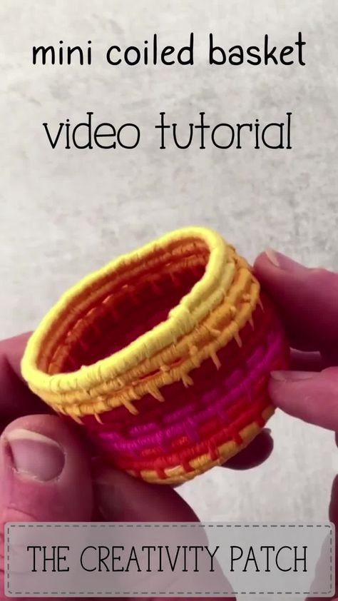 sewing Mini Coiled Basket Tutorial - - Mini Coiled Basket Tutorial Weaving Learn to make a miniature Macrame With Embroidery Floss, Embroidery Floss Projects, Embroidery Floss Crafts, Basket Tutorial, Basket Weaving Diy, Yarn Basket, Coiled Fabric Basket, Coiled Rope, Two Kinds Of People