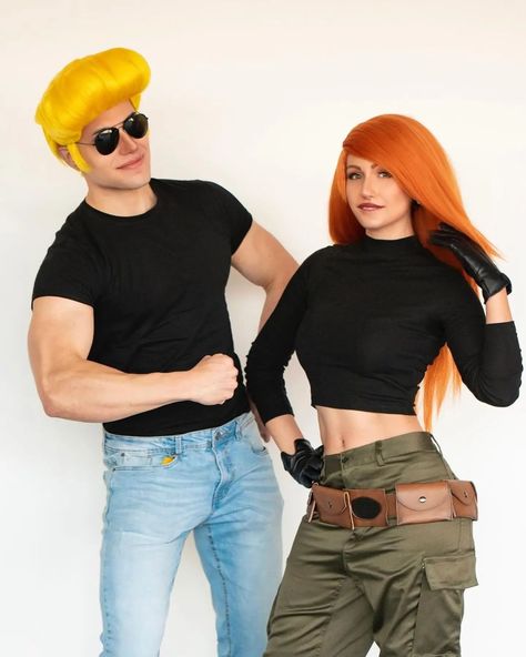 Kim &...John? 🕵️😎📺 @redlily.cosplay as Kim Possible @giosskillmankind666 as Johnny Bravo Photographed by @avj_ph_cosplay #KimPossible #RonStoppable #Shego #Draken #CallMeBeepMe #JohnnyBravo #DisneyChannel #WaltDisney #Disney #CartoonNetwork #Cartoon #KimPossibleCosplay #JohnnyBravoCosplay #CosplayersOfInstsgram #CosplayersOfIG #Cosplayers #Cosplay #Childhood #DextersLaboratory #PowerpuffGirls #EdEdNEddy #BlackShirt #Nickelodeon Twin Day Ideas, Kim Possible Costume, Kim Possible Cosplay, Dexter’s Laboratory, Twin Day, Johnny Bravo, Kim Possible, Halloween 2024, Workout Motivation