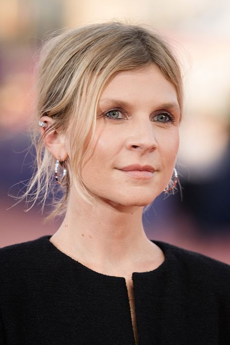 Clémence Poésy nue, naked and nude 2023 Clemence Poesy Hair, Clemence Poesy, Casual Hairstyles, Hollywood Stars, Scandinavian Style, Midi Length, Personal Style, Fashion Inspo, Im Not Perfect