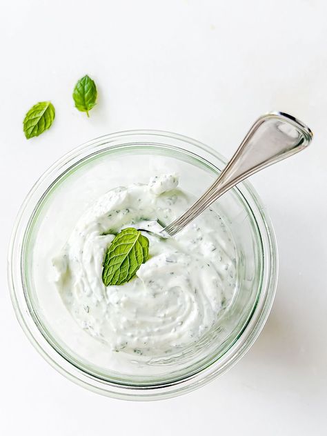 A refreshing mint yogurt sauce for Mediterranean classics like kofte, falafel, kabobs and more. Use it as a dip for veggies, too! Middle Eastern Meatballs, Homemade Horseradish, Mint Yogurt Sauce, Dip For Veggies, Yoghurt Sauce, Sweet Chili Sauce Recipe, Mint Yogurt, Chili Sauce Recipe, Icebox Pie