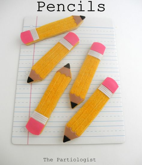 Pencil Cookies!  Pencil Cookies! Pencil cookies for back to school!  #featured-cakes #leannew #cakecentral Pencil Cookies, School Cake, Back To School Crafts, School Treats, Back To School Party, School Pencils, Family Crafts, Fun Treats, School Themes