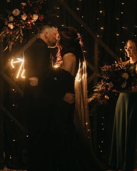 A bold and dramatic bouquet that perfectly complements a gothic bride’s unique style, blending deep burgundy and black tones with a touch of elegance.🖤 Bride Dominique @dominiqueandree Photographer @atfshoots #blackweddings #blackandburgundywedding #bridalblack #gothicbouquet #hallowenbouquet #goticwedding #moodywedding #moodybouquet #artificialflowers #weddindflorist #weddingvendor Wedding Photos Gothic, Dark And Moody Wedding Photography, Dramatic Bouquet, Moody Wedding Photography, Gothic Bride, Black Tones, Moody Wedding, Gothic Wedding, Deep Burgundy