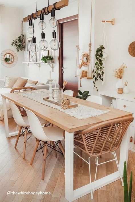 Diy Boho Dining Table, Boho Chic Kitchen Ideas, Breakfast Table Ideas Kitchen, Casa Estilo Boho Chic, Modern Boho Dining Room, Boho Chic Dining Room, Boho Kitchen Table, Boho Dining Table, Boho Dining Room Decor