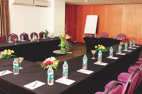 The most productive meetings aren’t often just about creativity, but about how creative your environment lets you be.  Why not find the ideal place to start creating?  #PremierInnIndia #Conferences Meeting Decoration Ideas, Coffee Break Catering, Conference Decor, Premier Inn, Corporate Meeting, Pinterest Room, Leadership Conference, Board Room, Pinterest Room Decor