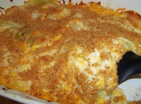 Scalloped Cabbage, Cornflake Recipes, Cabbage Casserole, Corn Flakes, One Pot Pasta, Cabbage Recipes, Easy Casserole, Casserole Recipes, Macaroni And Cheese