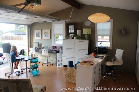 Pretty Garage, Garage Playroom, Automotive Garage, Garage Transformation, Garage Floor Paint, Small Bedroom Remodel, Converted Garage, Garage Room, Garage Renovation