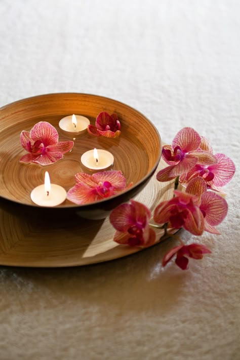 Deco Spa, Spa Images, Spa Room Decor, Spa Interior, Park Hyatt, Spa Decor, Relax Spa, Thai Massage, Spa Design