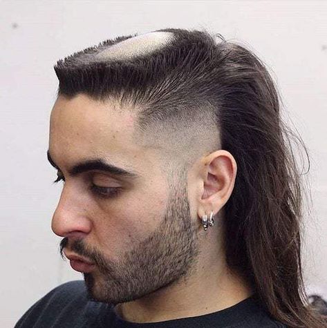 are these making a comeback?  I hope not Monk Haircut, Worst Haircut Ever, Modern Mullet Haircut, Top Haircuts For Men, Flat Top Haircut, Exotic Hairstyles, Monochrome Makeup Look, Mullet Haircut, Bad Haircut