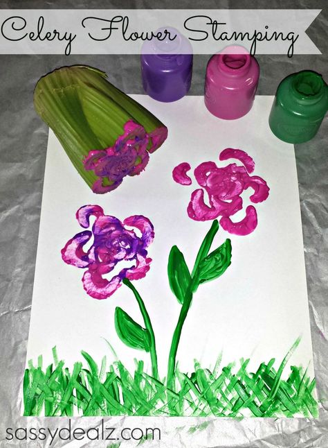 celery flower stamp craft Celery Flower, Painting Crafts For Kids, Spring Flower Crafts, Valentine's Day Crafts For Kids, Spring Art, Flower Stamp, Childrens Crafts, Mothers Day Crafts, Valentine Day Crafts