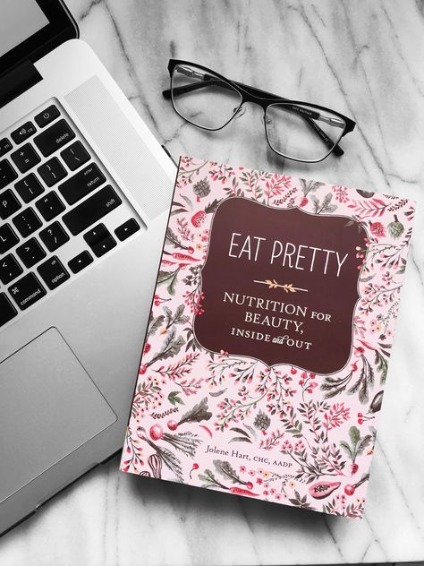 Book Product Photography, Book Flatlay, Book Photography Instagram, Book Advertising, Eat Pretty, Bookstagram Inspiration, Book Instagram, Wellness Wednesday, Instagram Inspiration Posts