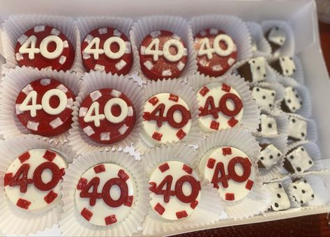 Casino Cookies Ideas, Poker Party Desserts, Casino Theme Party Food Snacks Las Vegas, Poker Themed Cookies, Vegas Themed Drinks Casino Night, Casino Party Foods, Casino Birthday, Casino Night, Casino Party