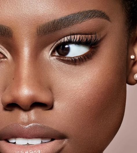 Eyebrow Photoshoot Ideas, Eyebrow Photoshoot, Eyebrow Arch Shape Black Women, Eyebrow Tint Black Women, Arched Eyebrows Black Women, Eyebrow Wax Black Women, Rectangle Face Shape, Oblong Face Shape, Rectangle Face