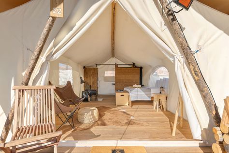 Family Glamping, Under Canvas, Glamping Resorts, Outside Seating, Luxury Glamping, Safari Tent, Bell Tent, Lake Powell, Fenway Park