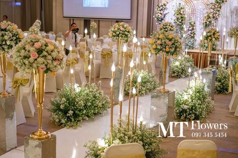 Wedding Hall Walkway Decoration, Wedding Walkway Indoor, Earthy Wedding Theme, Simple Wedding Backdrop, Filipiniana Wedding Dress, Dekor Lamaran, Wedding Walkway, Street Decoration, Filipiniana Wedding