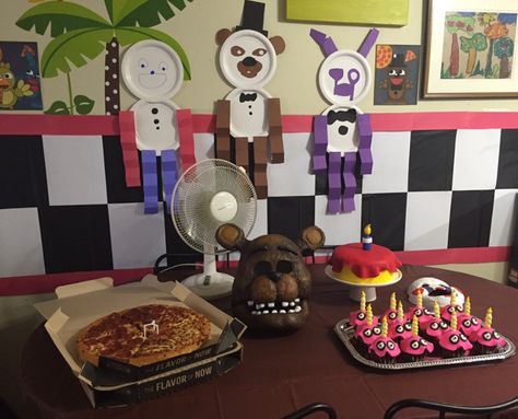 It's a 'Five Nights at Freddy's Themed Birthday Party! 5 Nights Of Freddy Birthday Party Ideas, Five Nights At Freddy's Theme Party, Five Nights At Freddy’s Trunk Or Treat, Friday Night At Freddys Birthday Party, Diy Five Nights At Freddys Birthday, Five Nights At Freddy's Balloon Garland, Fnaf Cakes Birthdays, Fnaf Cake, 9th Birthday