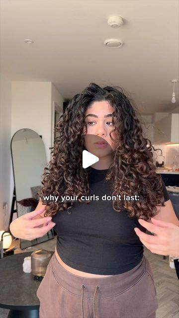 Frizz Free Curls, Heart Face, Winter Beauty, Hair Spray, Curly Girl, Alcohol Free, Fall Hair, Makeup Tips, For Everyone