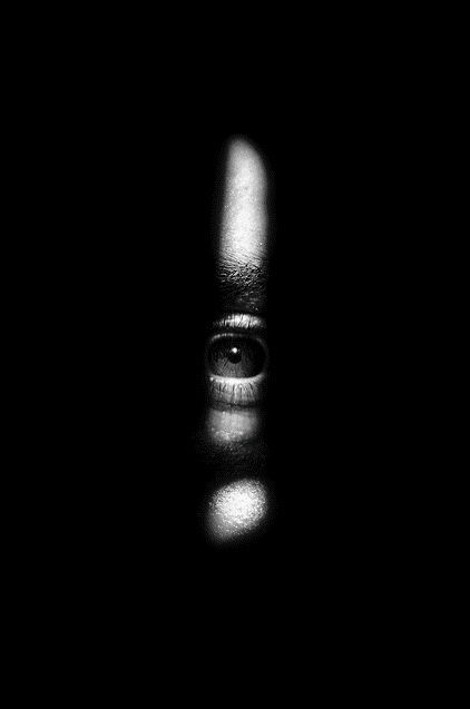 Shadow Photography, Black Shadow, Foto Art, Dark Photography, Chiaroscuro, Black Paper, Dark Wallpaper, An Eye, Black Wallpaper