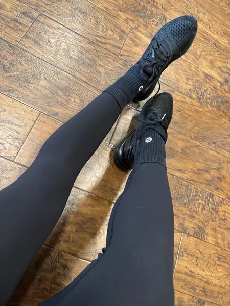 You can’t go wrong with a pair of Nike Air Max 270, black stance socks, and Lululemon Align leggings. Black Air Max 270 Outfit, Air Max 270 Outfit Women, Air Max 270 Outfit, Air Max 270 Black, Nike Air Max 270 Black, Black Nike Air Max, Align Leggings, Lululemon Align Leggings, Stance Socks