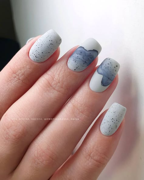 Crazy Nail Ideas, Gray Nail Art, Gray Nail, Asian Nails, Subtle Nails, Cute Nail Art Designs, Minimal Nails, Crazy Nails, Gem Nails