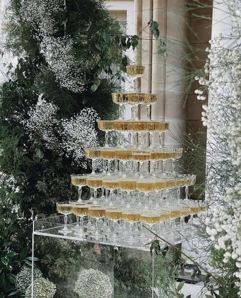 Dream Wedding Decorations, Champagne Tower, Dream Wedding Venues, Future Wedding Plans, White Fox Boutique, Sydney Wedding, Wedding Drink, Salou, Wedding Mood Board