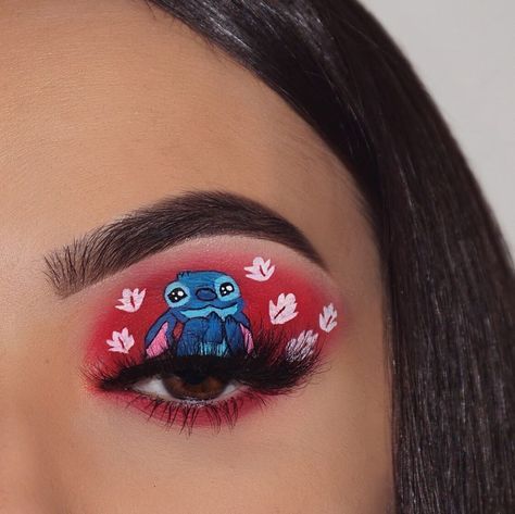 Disney Eye, Disney Eye Makeup, Disney Inspired Makeup, Stitches Makeup, Disney Eyes, Stitch Stuff, Flower Makeup, Christmas Makeup Look, Halloween Eye Makeup