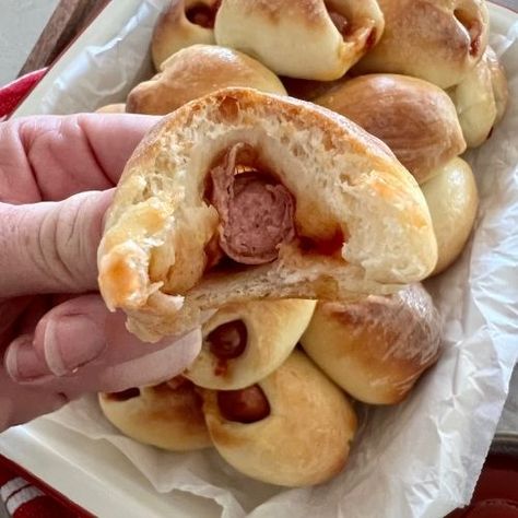 Sour Dough Discard Breakfast Recipes, Sourdough Discard Pepperoni Rolls, Sourdough Discard Hand Pies, Sourdough Discard Kolaches, Spur Dough Discard Recipes, Sourdough Discard Pigs In A Blanket, Sourdough Discard Meals, Sourdough Recipes Dinner, Sourdough Pigs In A Blanket