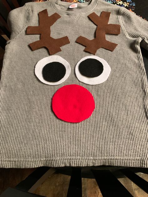 Rudolph Dress Up Day At School, Rudolph Day At School Outfit, Ugly Christmas Shirts Diy, Diy Kids Ugly Sweater, Candy Cane Day At School Outfits, Diy Ugly Christmas Sweaters For Kids, Ugly Sweater Ideas For Kids, Diy Christmas Shirts For Family, Diy Kids Ugly Christmas Sweater Ideas