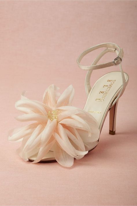 Summer wedding Stilletos Heels Classy, Stilletos Heels, Pink Bridal Shoes, Glam Heels, Pink Wedding Shoes, Perfect Wedding Shoes, Floral Heels, Gorgeous Heels, Bridal Heels