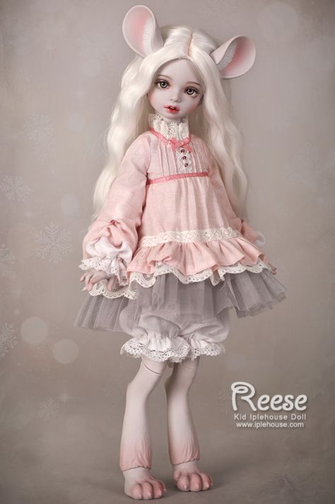 Custom Bjd Doll, Porcelain Doll Character Design, Bjd Fairy Doll, Long White Hair, Pink Ball Jointed Doll, Monster High Repaint Ooak Art Dolls, Bjd Dolls Girls, Pink Bjd Doll, Custom Monster High Dolls