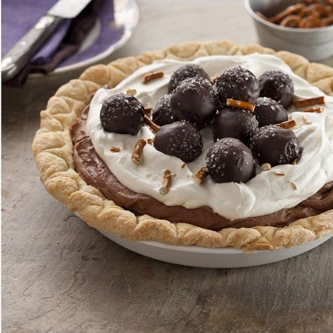 Sweet & Salty Truffle Pie Truffle Pie, Holiday Pies Recipes, Favorite Pie Recipes, Homemade Truffles, Christmas Pie, Holiday Pies, Chocolate Pie, Favorite Pie, Chocolate Pies