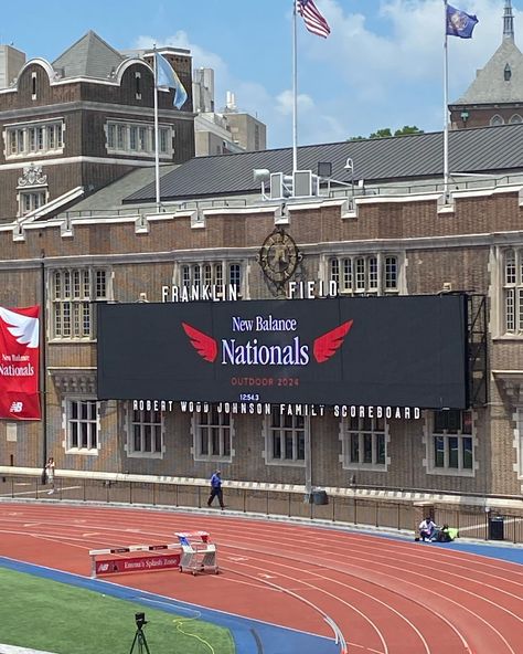 Had to spin again! #newbalancenationals #track #trackandfield #running #athletics #trackday #love #athlete #nationals #tracknationals #nikenationals New Balance Nationals Track, D1 Track Athlete, Track Vision Board, Track Meet Aesthetic, Track Pictures, Vision Board Pics, Track Meet, Manifesting Vision Board, Future Goals