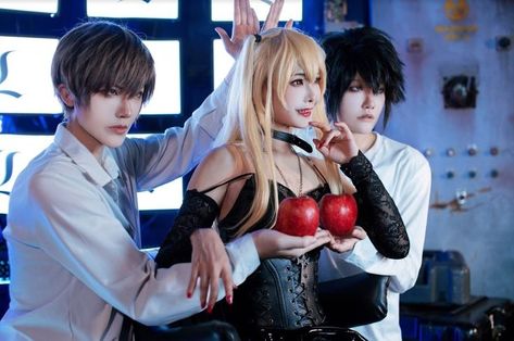 Light X Misa, Yagami Light X L, Pretty Cosplay, L Cosplay, Light And Misa, Yagami Light, Nate River, Dog Day Afternoon, Cosplay Cute