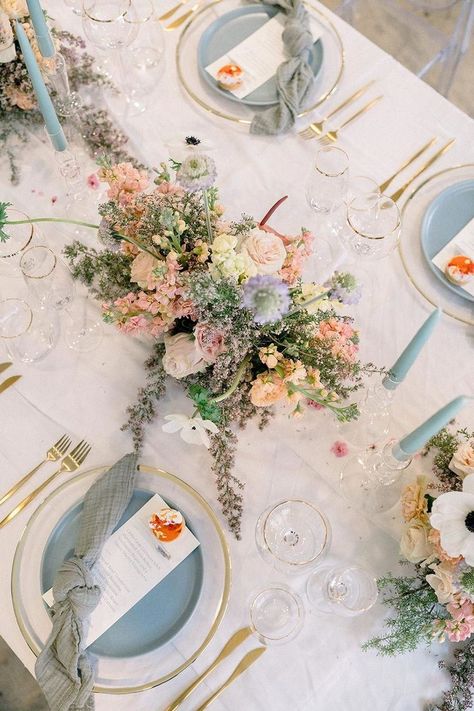 All happy here as we glimpse this indoor avant-garde wedding inspiration at the ACE Hotel Downtown LA. We love the way the dusty blue hues mix with bright pops of tangerine from the edible favors at each place setting to the off-the-shoulder wedding dress graced with fine lace. And how could we not give a shout out to those modern paper goods with acrylic place cards and pressed flowers! If modern, chic or whimsical weddings are in your vocabulary… you may want to take a peek at this whole shind Soiree Theme, Spring Soiree, German Wedding, Edible Favors, Table Scapes, Ace Hotel, Table Inspiration, Wedding 2024, Garden Party Wedding