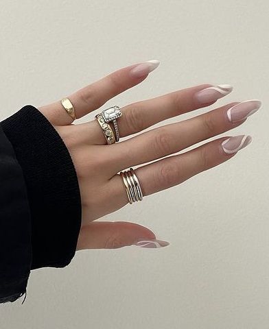 Unghie Sfumate, Nail Ring, Nail Jewelry, Elegant Nails, Minimalist Nails, Dream Nails, Pretty Acrylic Nails, Best Acrylic Nails, Perfect Nails