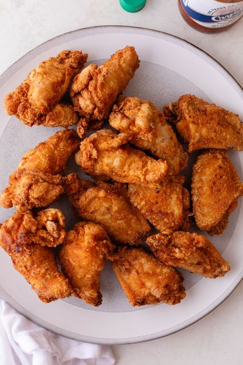 Southern Fried Chicken Wings Recipe (Without Buttermilk) Fried Wingettes Recipe, Southern Fried Chicken Wings Recipe, Wingettes Recipe, Hot Wings Recipe Fried, Southern Fried Chicken Wings, Deep Fried Chicken Wings Recipe, Fried Wings Recipe, Southern Buttermilk Fried Chicken, Southern Recipes Dinner