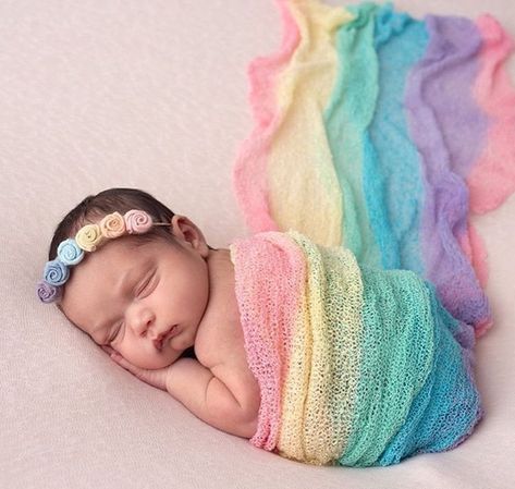 Rainbow Newborn Pictures, Rainbow Theme Baby Photoshoot, Boho Rainbow Newborn Photography, Rainbow Baby Photoshoot, Rainbow Baby Newborn Pictures, Rainbow Newborn Photography, Rainbow Baby Photoshoot Maternity, Rainbow Baby Photography, Foto Newborn