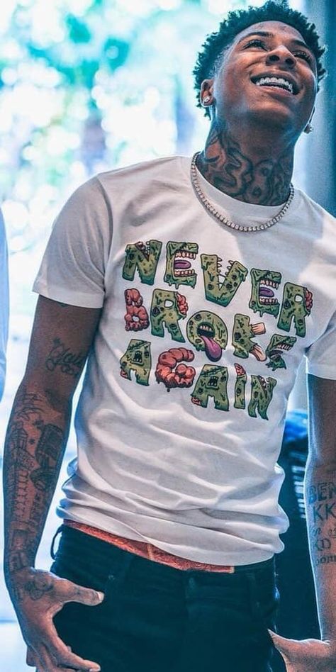 I need that T-shirt Nba Youngboy Wallpaper, Youngboy Wallpaper, Nba Baby, Rapper Style, Nba Outfit, Rapper Outfits, Best Rapper Alive, Nba Youngboy, Nba Wallpapers