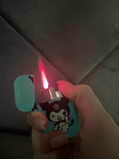 Lighters With Pictures, Pretty Lighters, Cool Lighter Aesthetic, Aesthetic Lighter, Lighters Aesthetic, Vintage Lighter Aesthetic, Lighter Aesthetic, Lighter Kuromi, Y2k Lighter